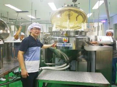 מכונת להכנת סלטים